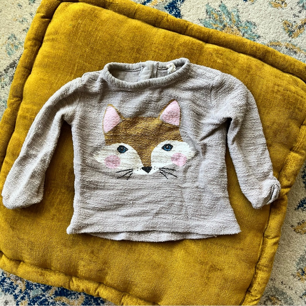 ***Moving Sale*** YOUNG Dimension Little Girls Gray Long Sleeve Fox Sweater
